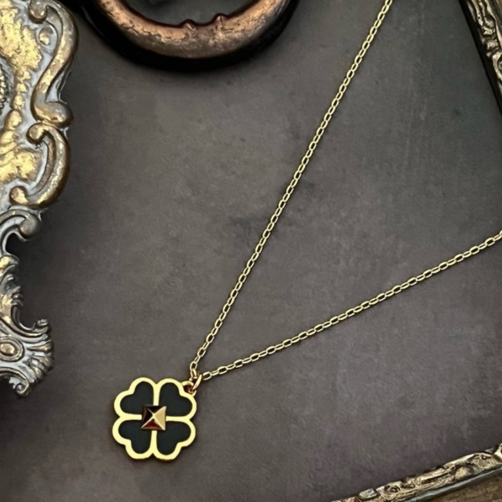 KATE SPADE • Spade and Studs Enamel Pendant Necklace - Picture 4 of 4
